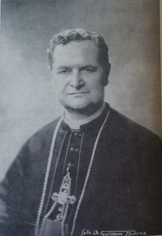S.E. Monsignor Artemio Prati, mostro illustre concittadino. Vescovo di Carpi dal 1953 al 1983, si è spento a Piacenza alla venerabile età di 97 il 4 marzo 2003.