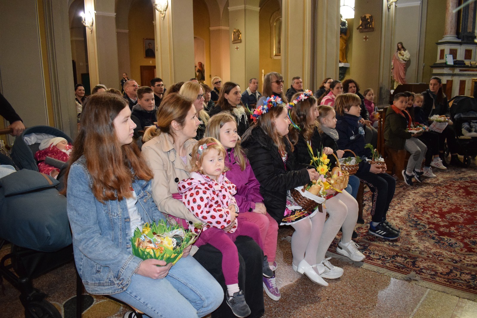 Benedizione_cibo_cestini_pasquali_2024 (2)